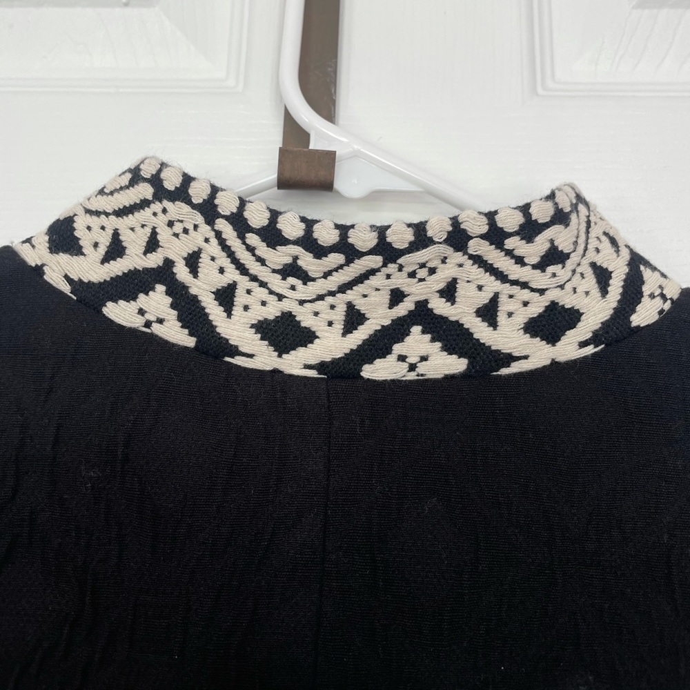 Wonderland Embroidered Jacket - Picture 5 of 11